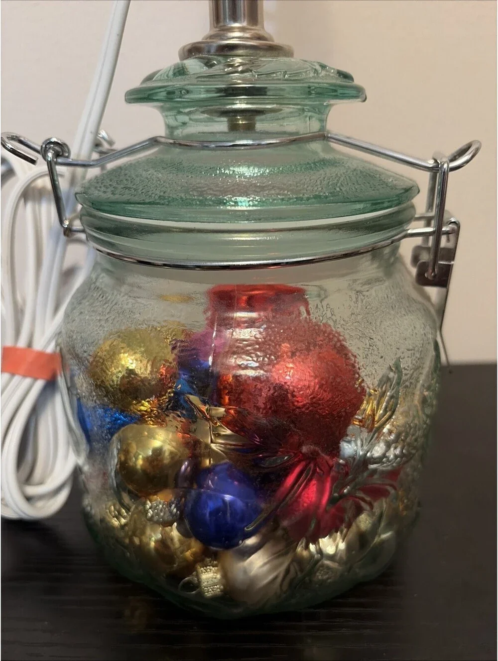 Aqua Clear Jar With Latch Filled With Christmas Bulbs Lamp Works